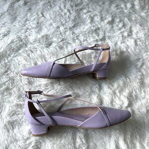 Lilac strappy low heels